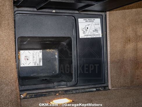 Used 1992 Chevrolet Corvette Convertible image 28