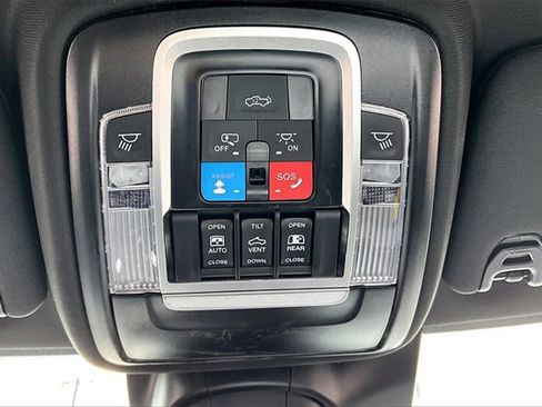 Used 2025 RAM 3500 Limited image 24