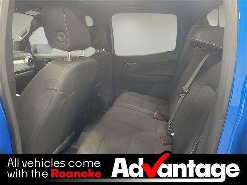 Used 2023 Chevrolet Colorado LT w/ LT Convenience Package II image 5