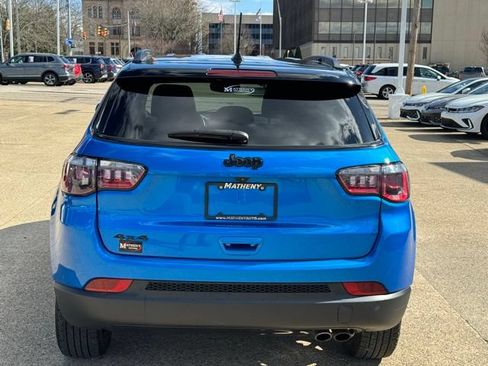 Used 2022 Jeep Compass Latitude w/ Convenience Group AWD/4WD image 5