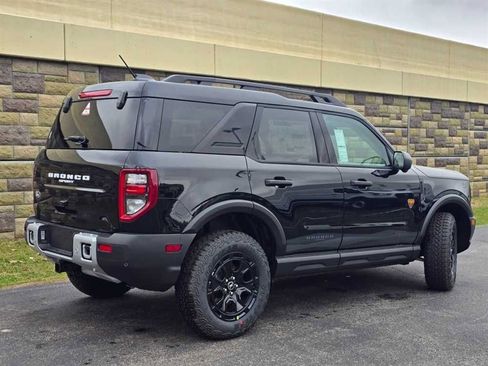 New 2026 Ford Bronco Sport Badlands w/ Sasquatch Badlands Package AWD/4WD image 9