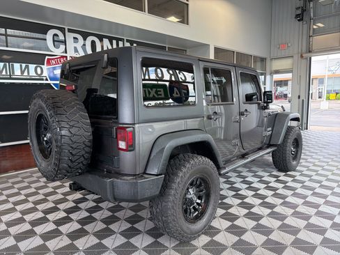 Used 2016 Jeep Wrangler Unlimited Sport AWD/4WD image 6