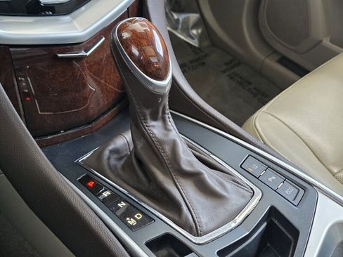 Used 2015 Cadillac SRX Luxury w/ Driver Awareness Package FWD image 33