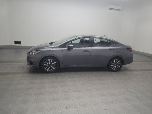 Used 2021 Nissan Versa SV FWD image 2
