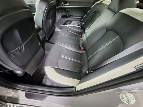 Used 2025 Kia K5 GT-Line w/ GT-Line Premium Package FWD image 30