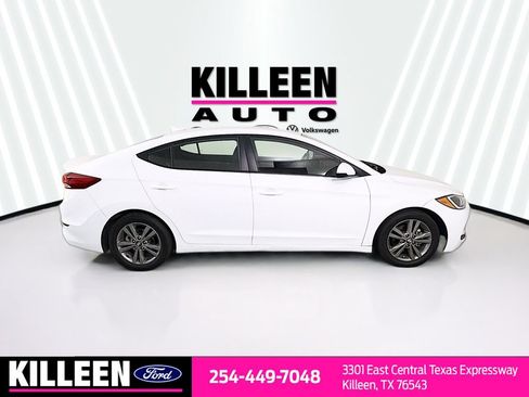 Used 2018 Hyundai Elantra SEL FWD image 10