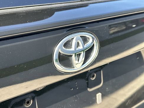 Used 2023 Toyota RAV4 XLE w/ Convenience Package AWD/4WD image 16
