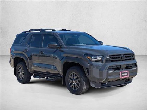 New 2025 Toyota 4Runner SR5 image 7