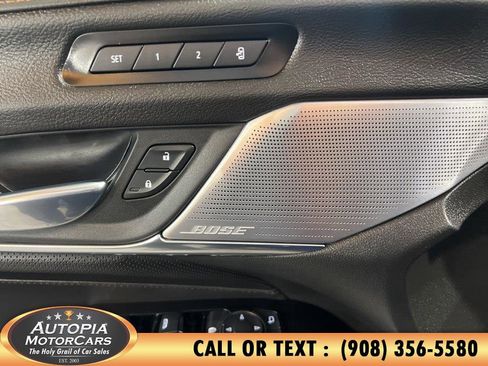 Used 2022 Cadillac CT4 V RWD image 22