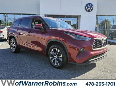 Used 2023 Toyota Highlander XLE