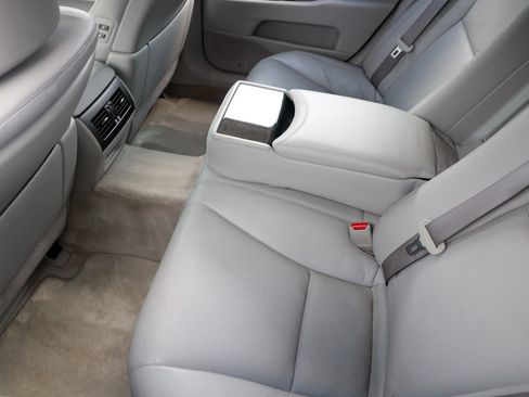 Used 2008 Lexus LS 460 image 10