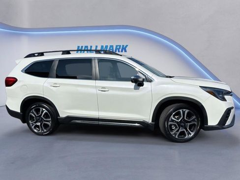 Used 2023 Subaru Ascent Limited w/ Technology Package AWD/4WD image 2