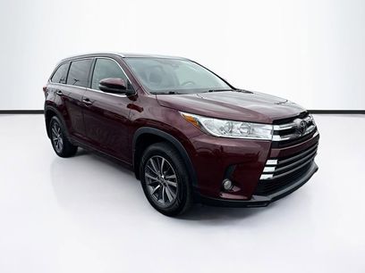 Used 2017 Toyota Highlander XLE
