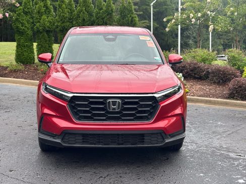 Used 2025 Honda CR-V LX image 3