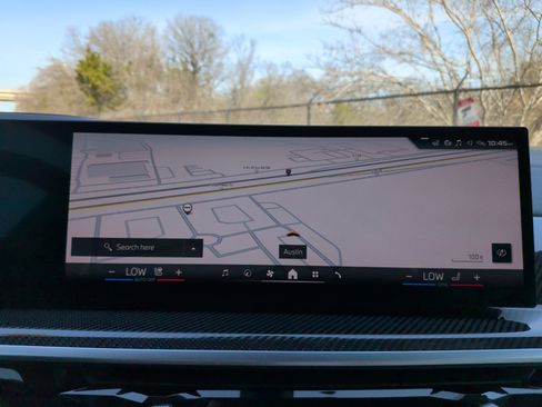 Certified 2024 BMW X7 M60i w/ Executive Package image 17