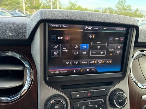 Used 2013 Ford F250 Lariat w/ Lariat Interior Pkg AWD/4WD image 18
