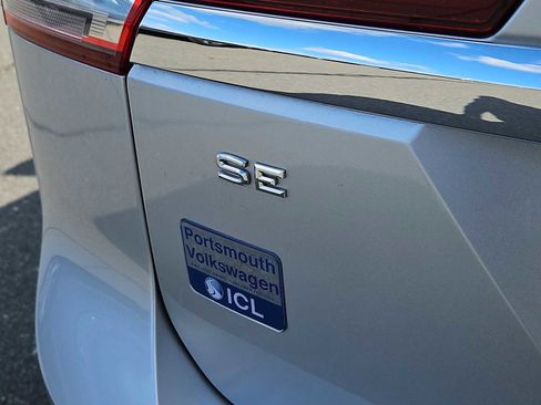 Used 2019 Volkswagen Atlas SE w/ Towing Package image 6