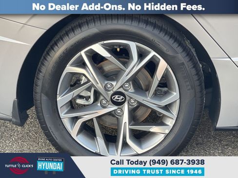 Used 2023 Hyundai Sonata SEL w/ Convenience Package FWD image 14