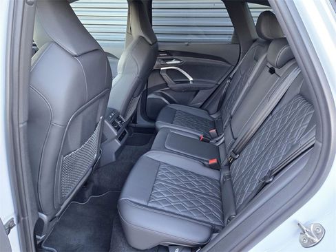 New 2025 Audi SQ5 Premium Plus image 10