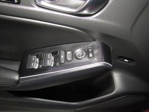 Certified 2025 Honda Civic Sport Touring image 11