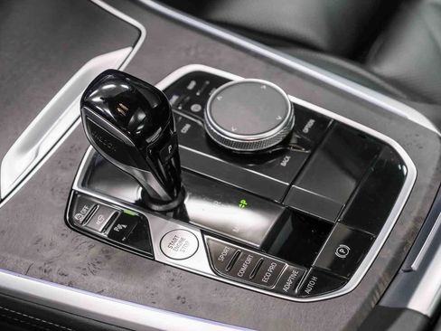 Used 2023 BMW X5 sDrive40i w/ Premium Package image 19