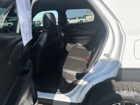 Used 2023 Chevrolet TrailBlazer ACTIV w/ Convenience Package AWD/4WD image 22