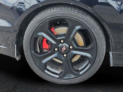 Used 2019 Ford Fiesta ST FWD image 8