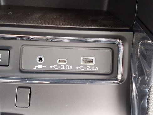 New 2026 Subaru Ascent Bronze Edition image 17