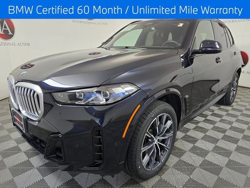 Certified 2024 BMW X5 xDrive40i w/ M Sport Package AWD/4WD image 5
