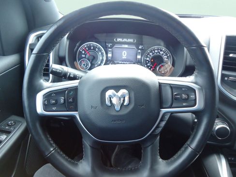 Used 2019 RAM 1500 Big Horn image 13