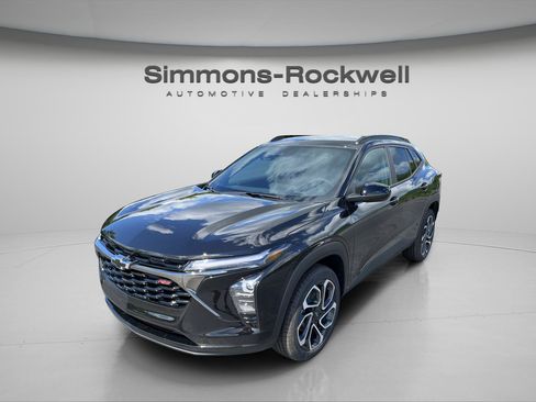 New 2026 Chevrolet Trax RS w/ Driver Confidence Package FWD image 1