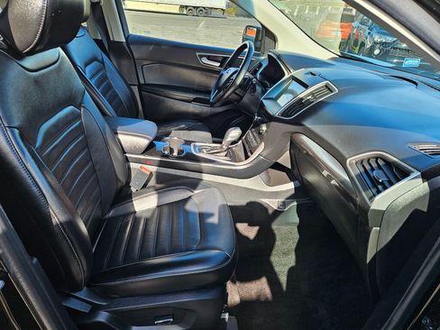 Used 2016 Ford Edge SEL w/ Equipment Group 201A AWD/4WD image 9