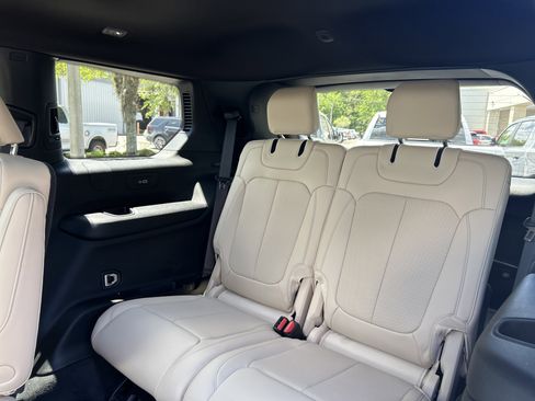 New 2026 Jeep Grand Cherokee L Limited w/ Luxury Tech Group II RWD image 37