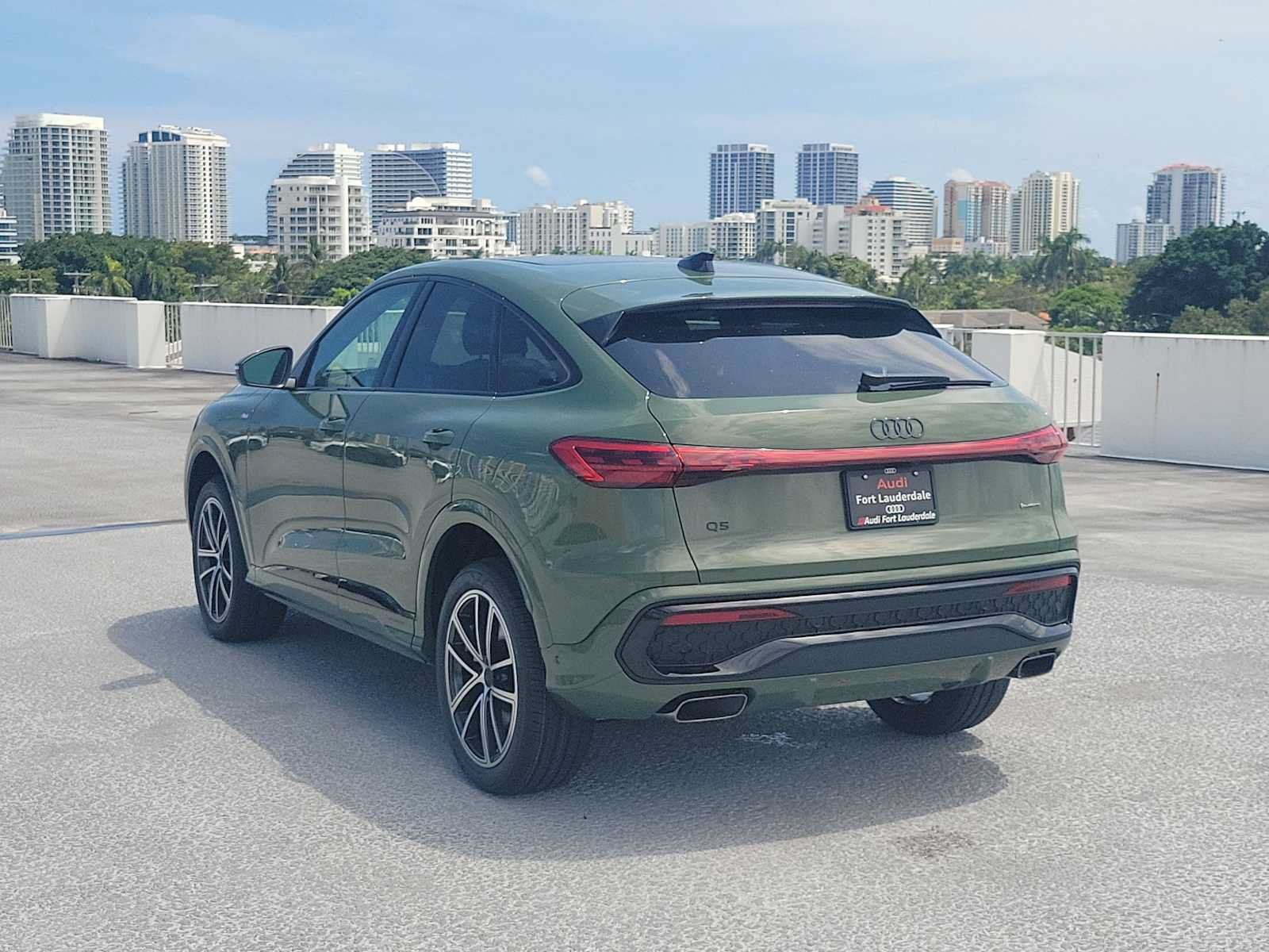 New 2026 Audi Q5 Premium AWD/4WD image 4