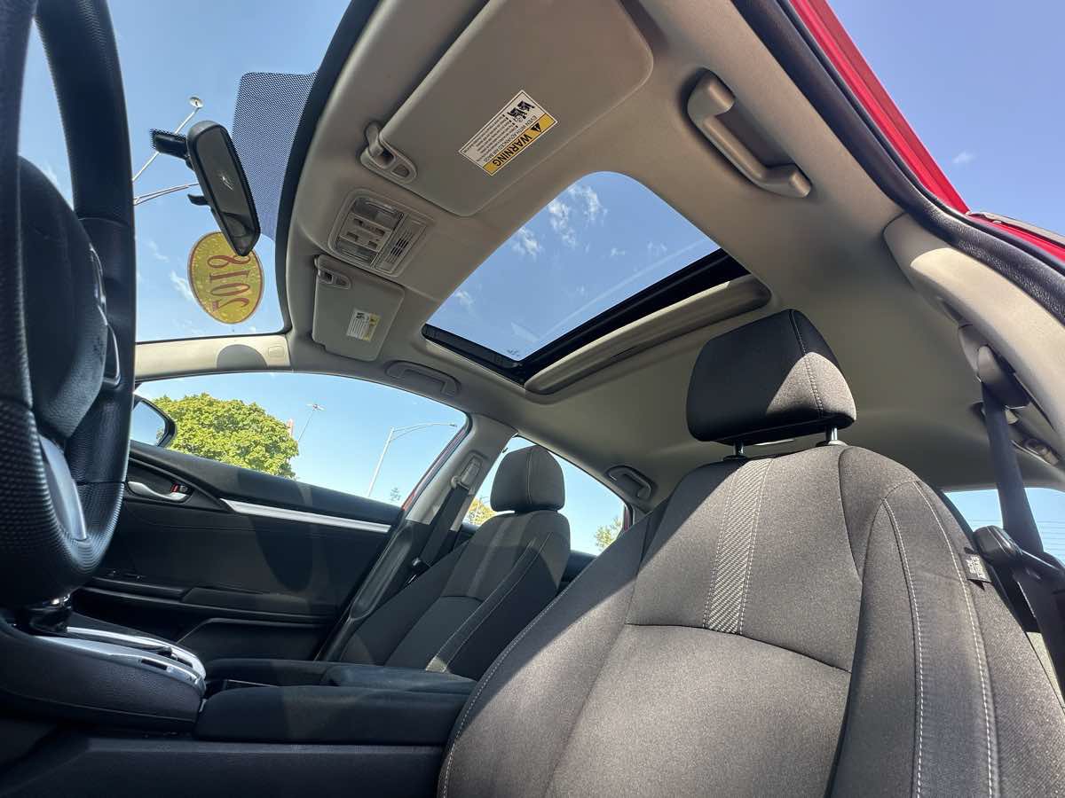 Used 2018 Honda Civic EX image 21