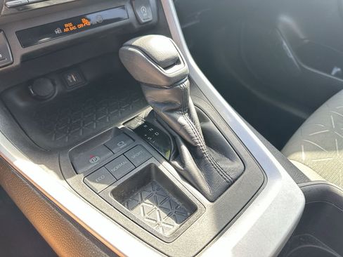 Used 2023 Toyota RAV4 XLE image 27