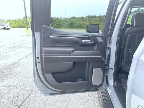 Used 2024 GMC Sierra 1500 AT4X w/ AT4X AEV Edition AWD/4WD image 20