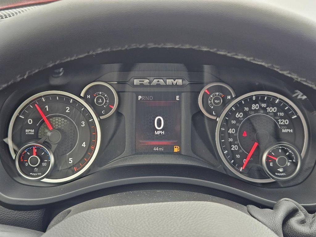 New 2026 RAM 3500 Big Horn AWD/4WD image 21