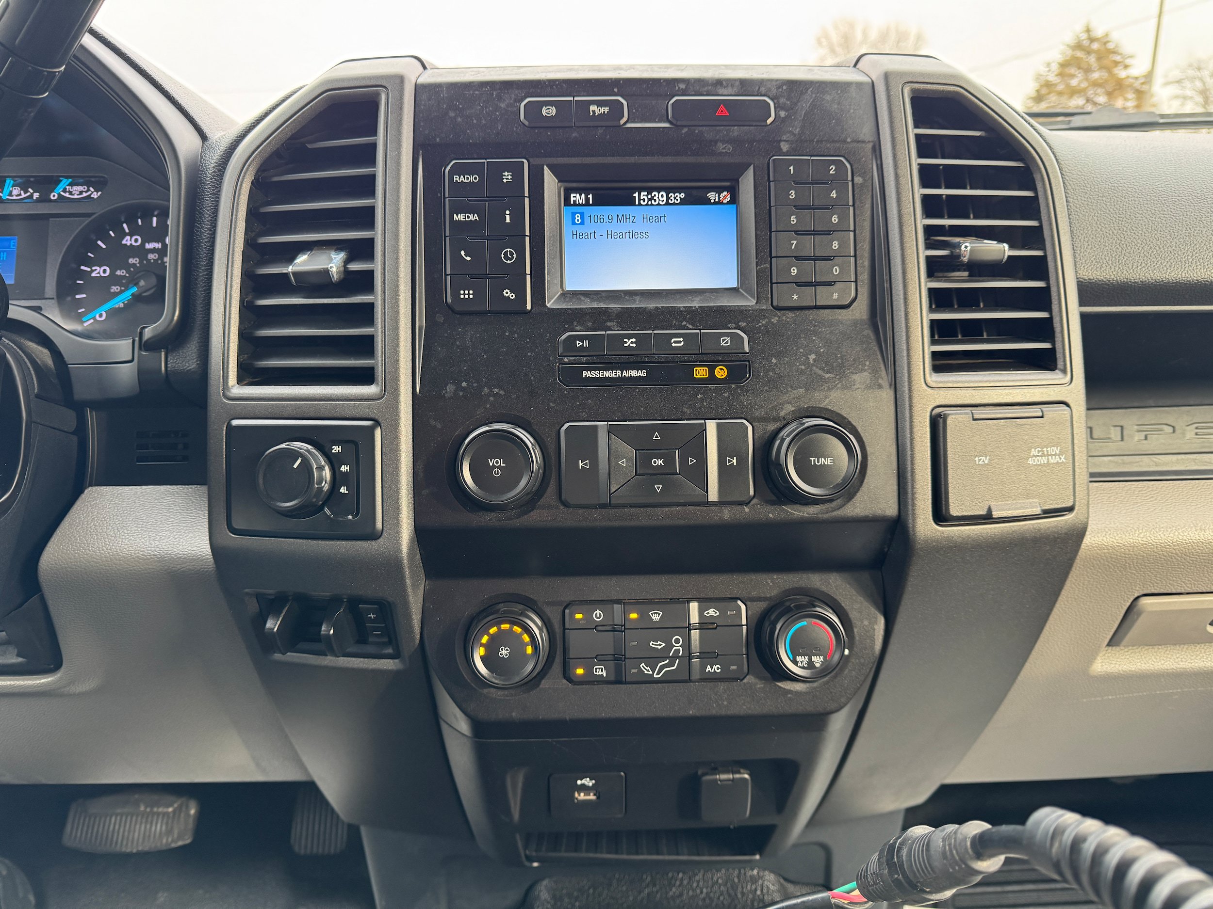 Used 2022 Ford F450 XL w/ Power Equipment Group AWD/4WD image 19