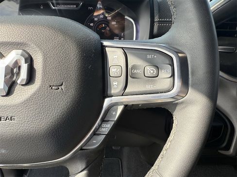 Used 2025 RAM 3500 Laramie image 15