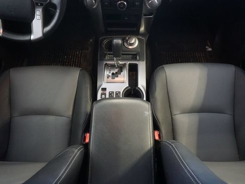 Used 2024 Toyota 4Runner SR5 Premium w/ 4Runner Black Package (TMS) AWD/4WD image 29