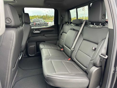 New 2026 GMC Sierra 1500 Denali w/ Denali Reserve Package image 18