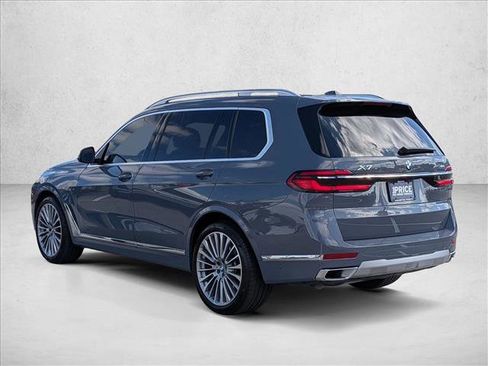 Certified 2025 BMW X7 xDrive40i image 8