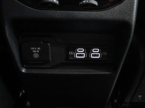 Used 2024 Jeep Grand Cherokee Laredo X w/ Luxury Tech Group I image 25