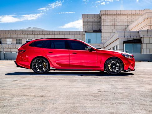 New 2026 BMW M5 Touring w/ M Driver's Package AWD/4WD image 10