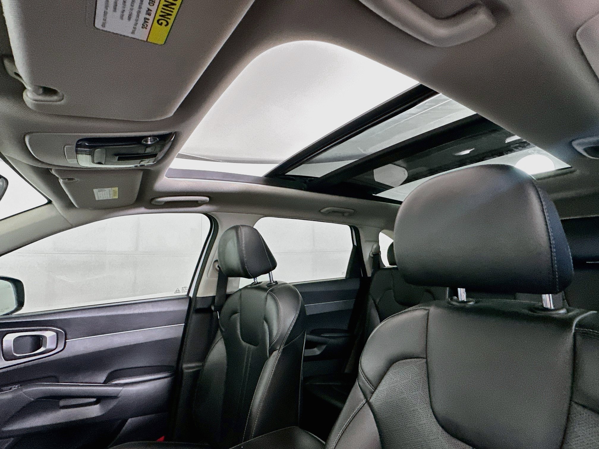 Used 2021 Kia Sorento S w/ Panoramic Sunroof Package AWD/4WD image 25