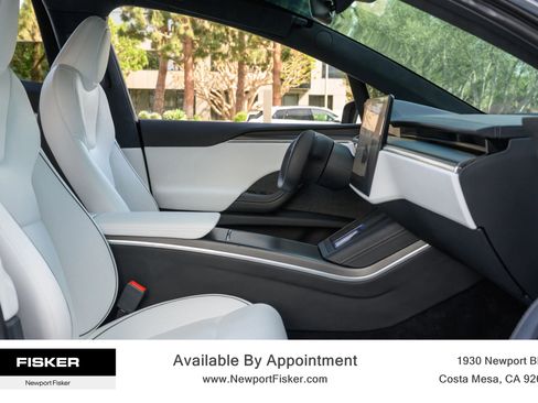 Used 2023 Tesla Model X Plaid image 33