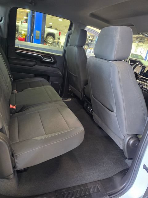 Used 2025 Chevrolet Silverado 2500 LT w/ Convenience Package AWD/4WD image 31