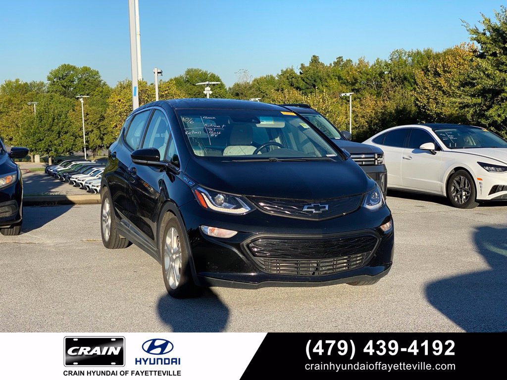 Used 2021 Chevrolet Bolt LT FWD image 1