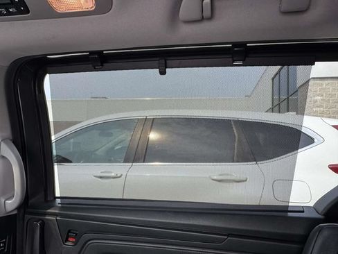 Used 2023 Honda Odyssey Touring image 41